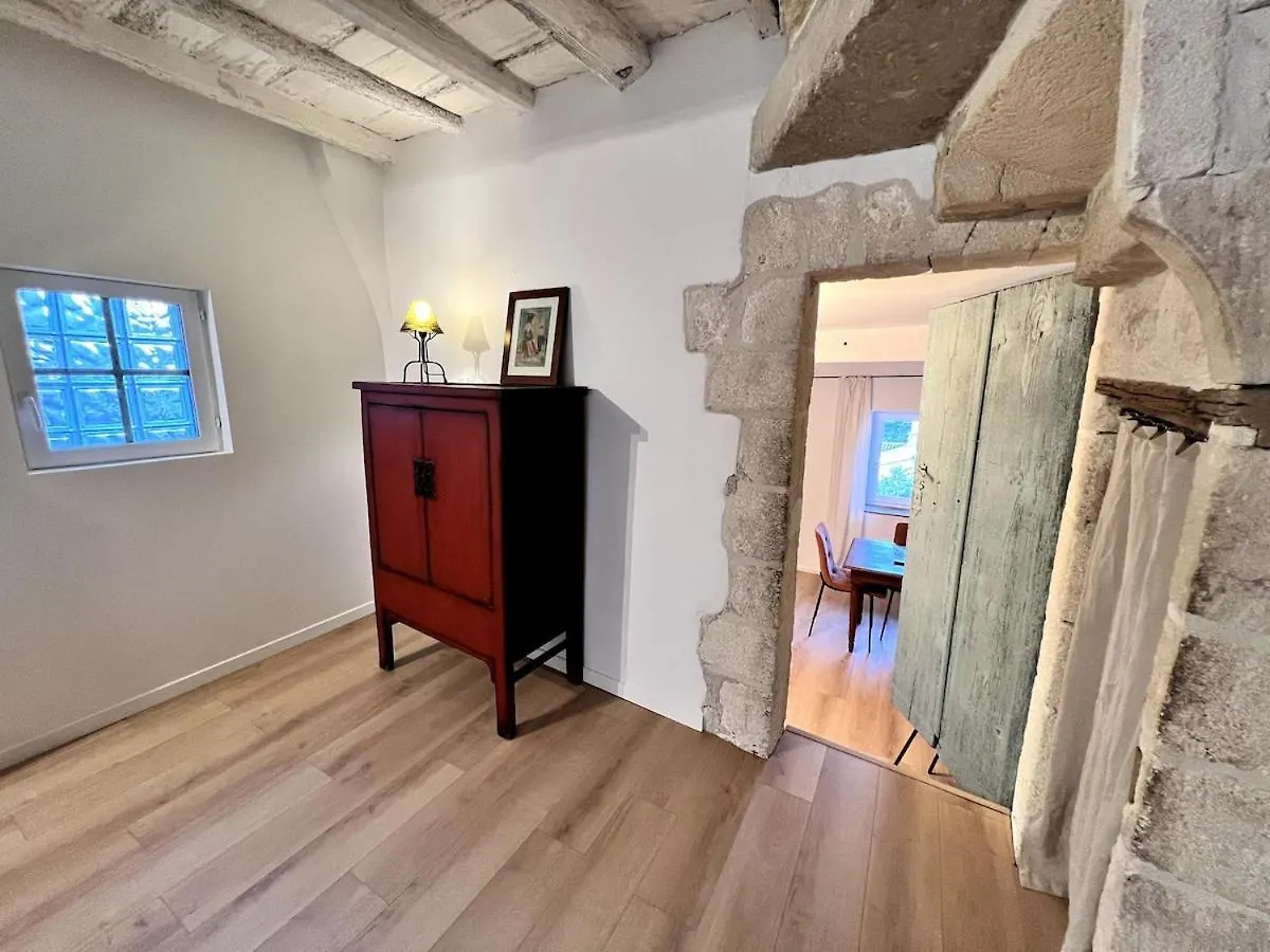 Holiday home Maison Authentique Centre Historique Villeneuve-les-Avignon