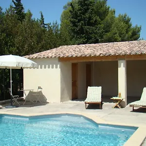 L'oustalet De Sylvie Bed & Breakfast
